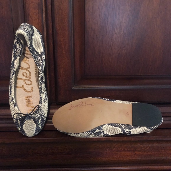 Sam Edelman Shoes - Sam Edelman Grey Snake Felicia Flats 7-1/2